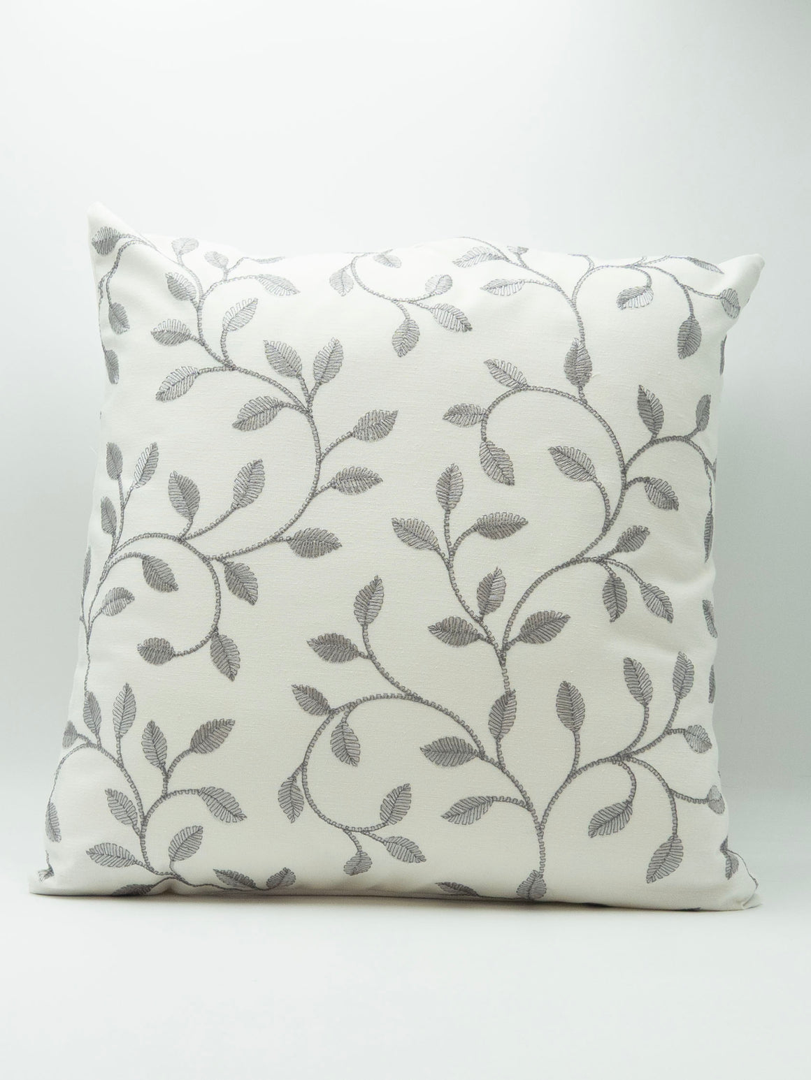 18" Cushion Standen Embroidered Leaf