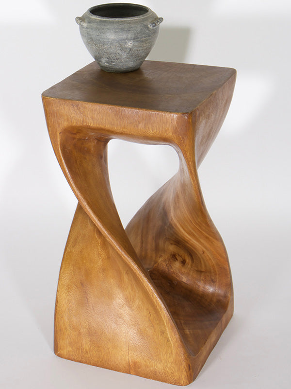 20" Twist Table - Oak Finish